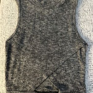 Gray Ribbed Knit Sleeveless Crop Top